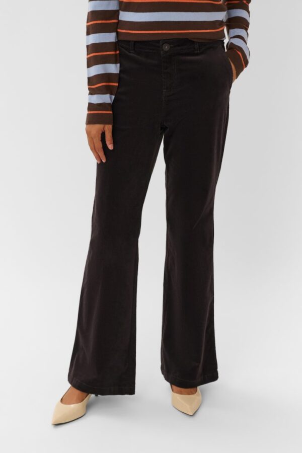 CUTULUM FLARE PANTS- Coffee bean